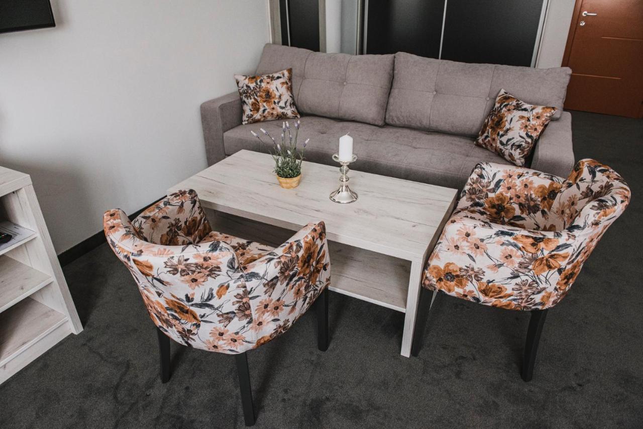 Hotel Bacchus Ливно Экстерьер фото